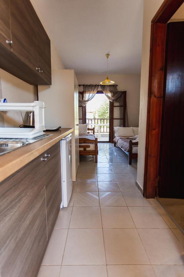 Apartament House Nativa Mola Kalyva Zewnętrze zdjęcie
