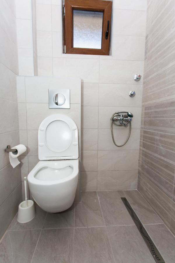 Apartament House Nativa Mola Kalyva Zewnętrze zdjęcie