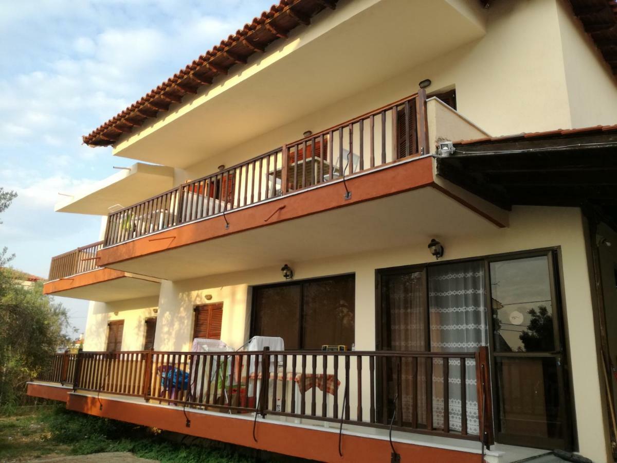 Apartament House Nativa Mola Kalyva Zewnętrze zdjęcie