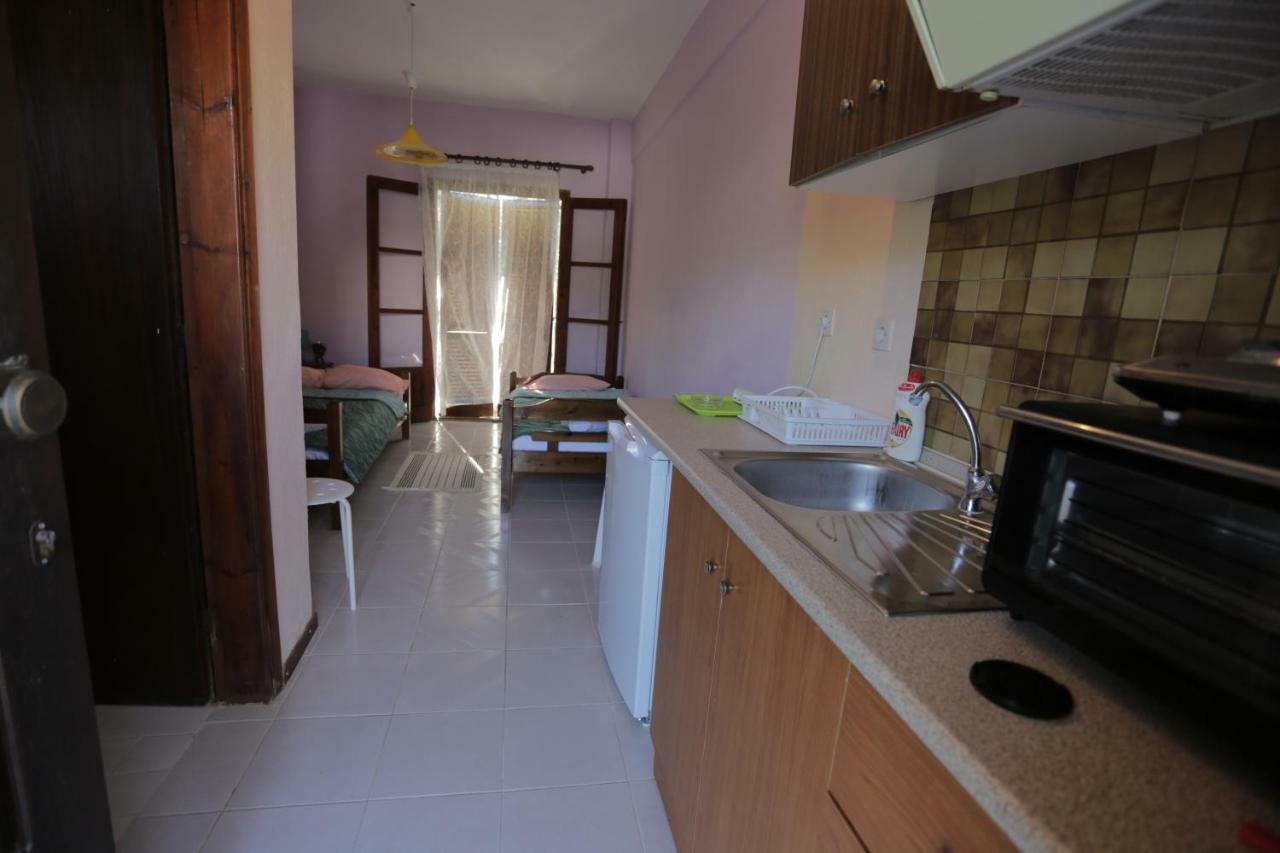 Apartament House Nativa Mola Kalyva Zewnętrze zdjęcie